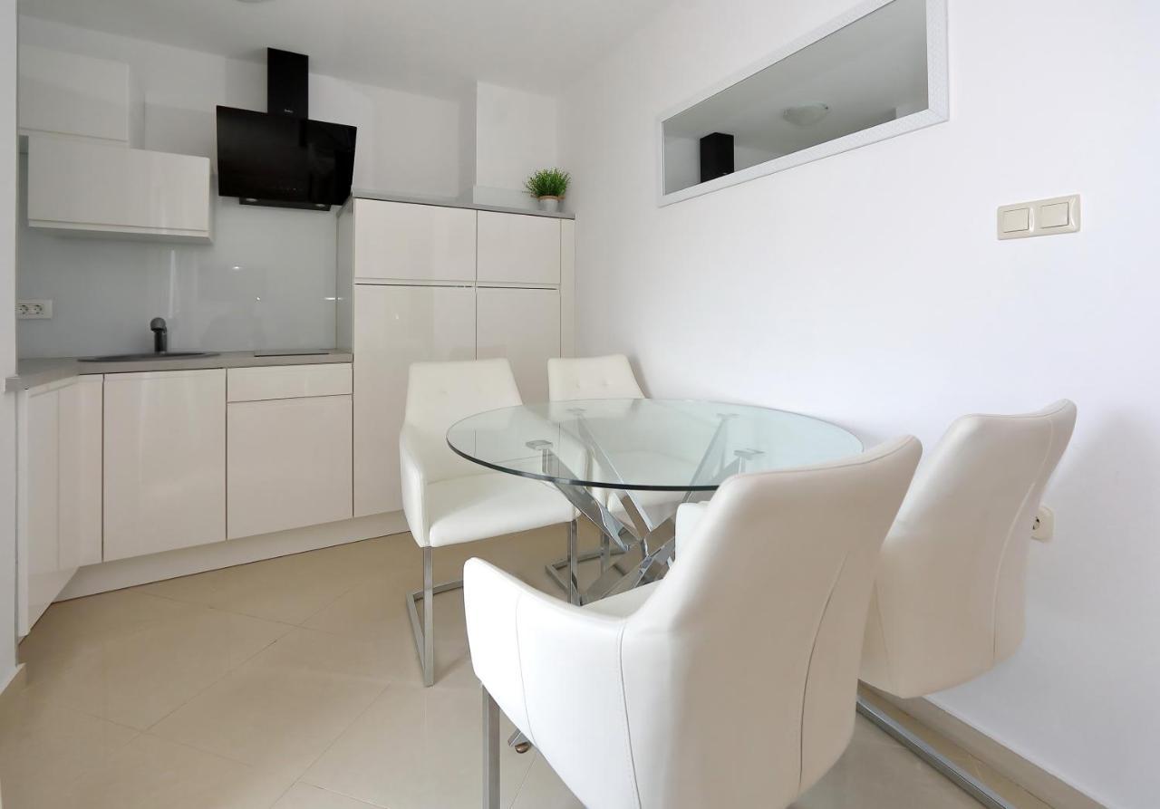 Apartments Nina Bibinje Bagian luar foto