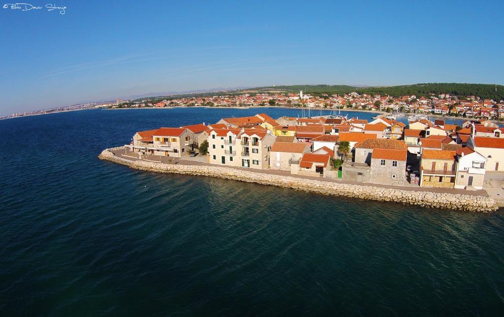 Apartments Nina Bibinje Bagian luar foto