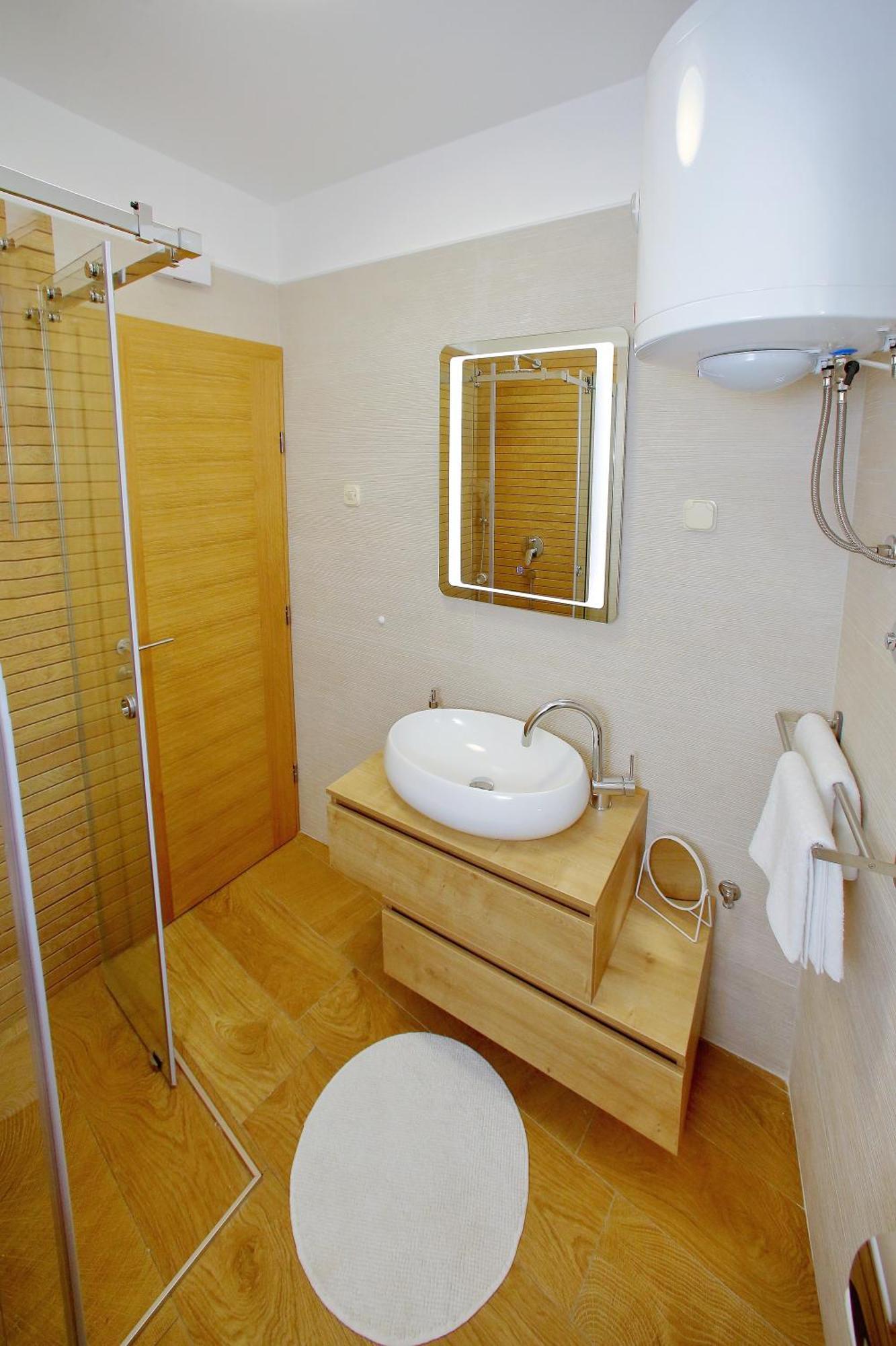 Apartments Nina Bibinje Bagian luar foto