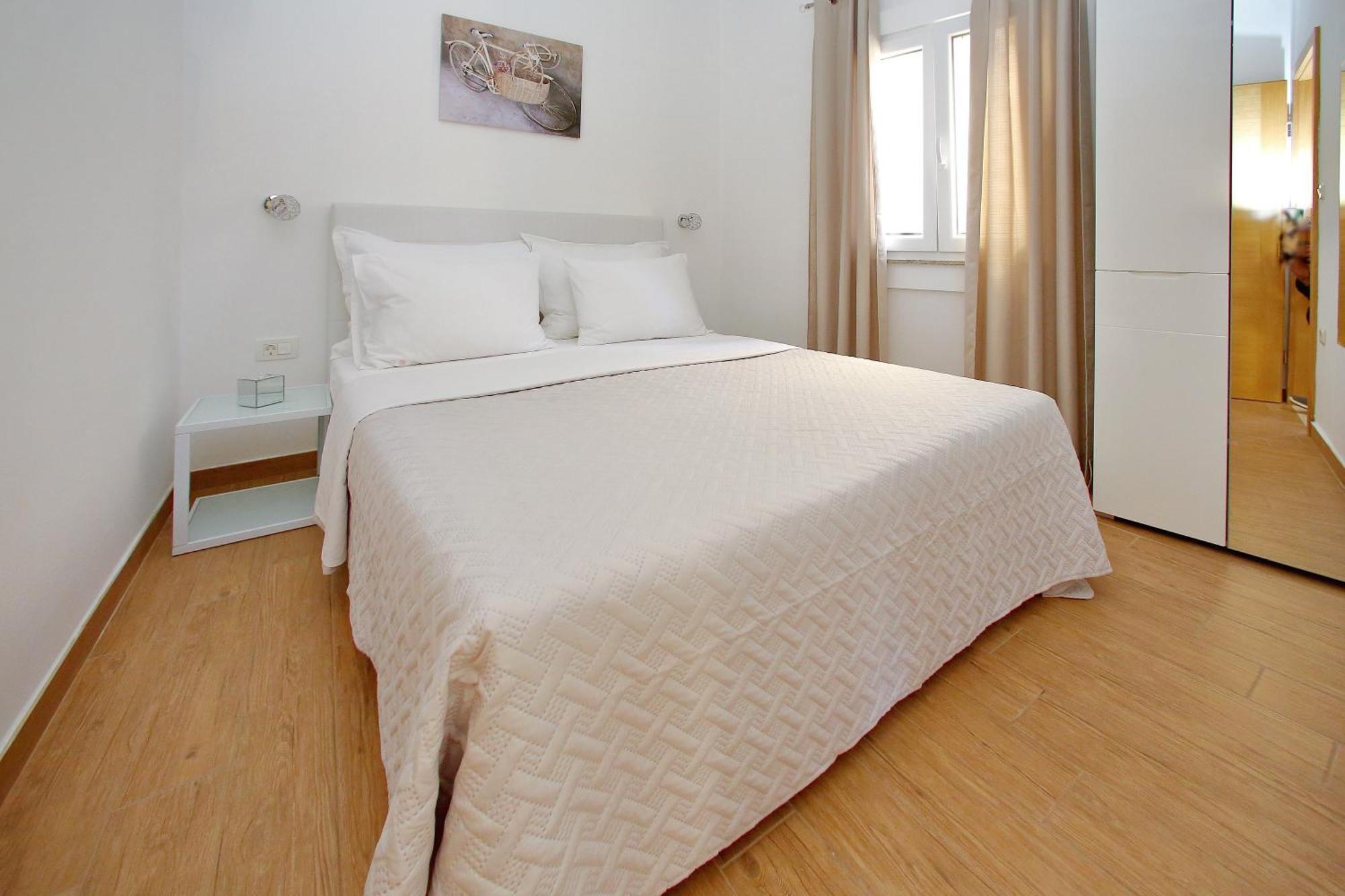 Apartments Nina Bibinje Bagian luar foto