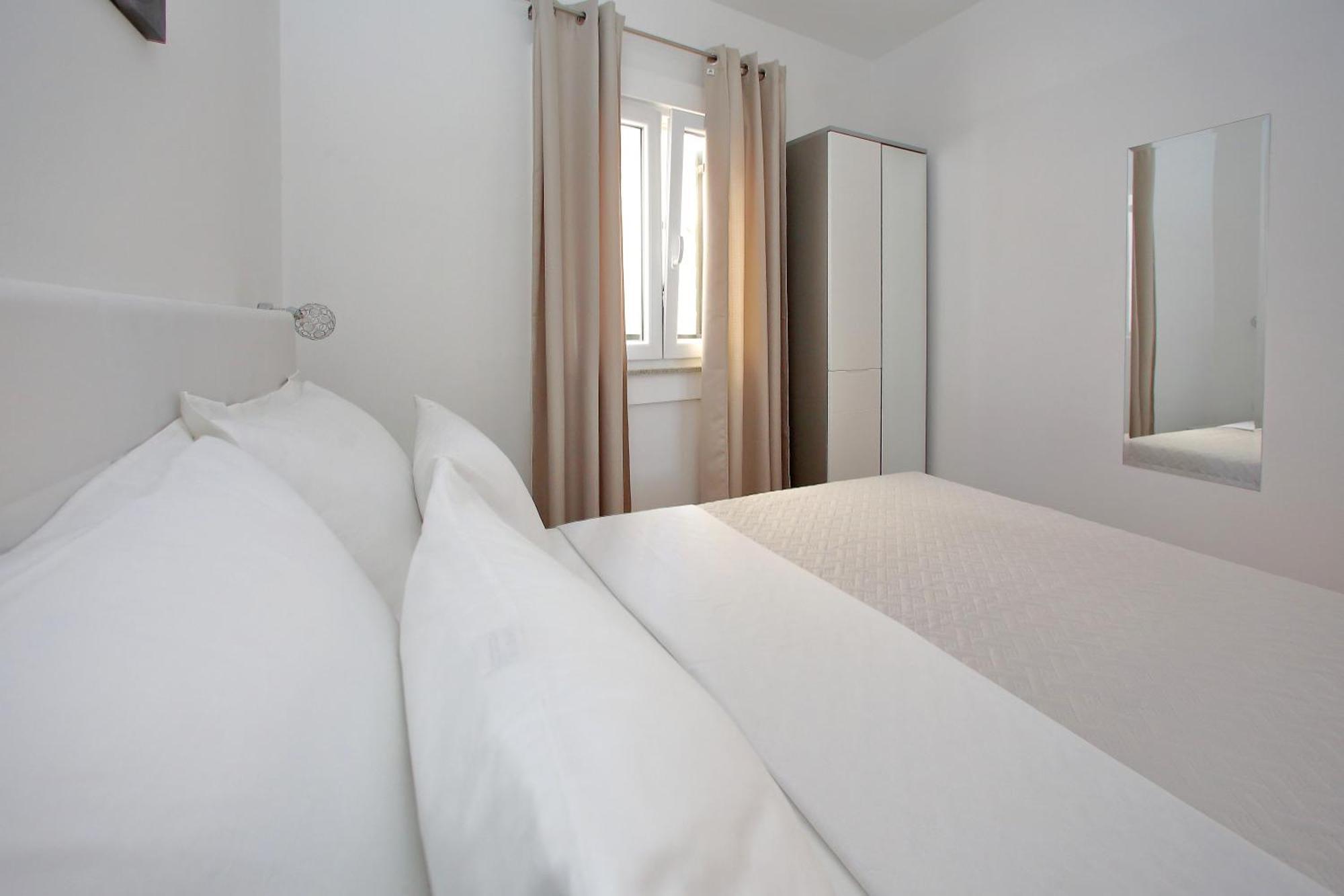 Apartments Nina Bibinje Bagian luar foto