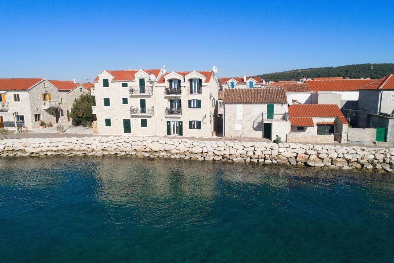 Apartments Nina Bibinje Bagian luar foto